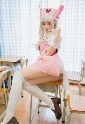 亚洲中欧美人妻_1080免费观看视频