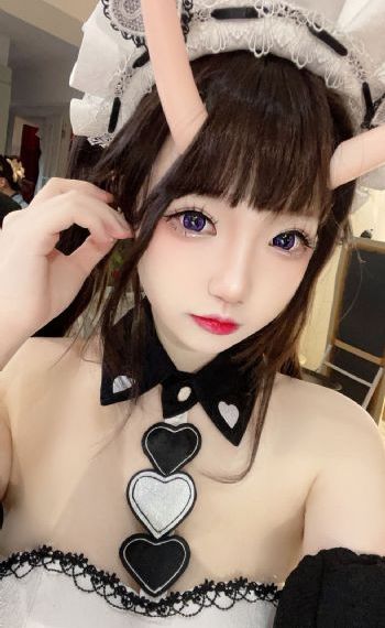 美女露出奶头扒开尿口的免费视频_最新国语全集在线