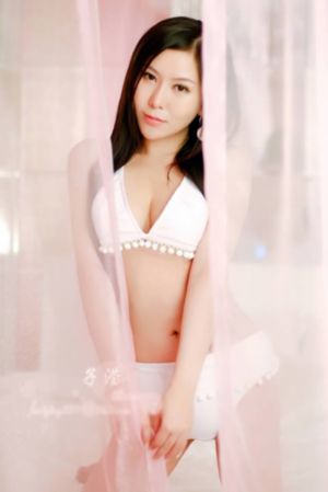 美女自慰喷水网站_BD国语免费全集观看