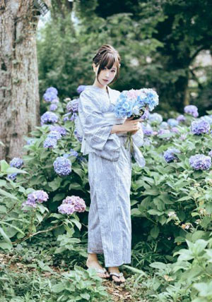 国产片婬乱一级吃奶毛片_1080P日本电影免费
