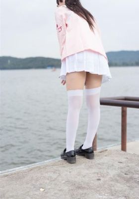 欧美日韩中出在线观看_HD手机免费观看完整